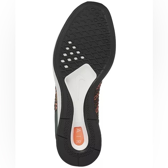 New Women's Air Zoom Mariah Flyknit Racer Casual Sneakers from Finish Line - Picture 11 of 12